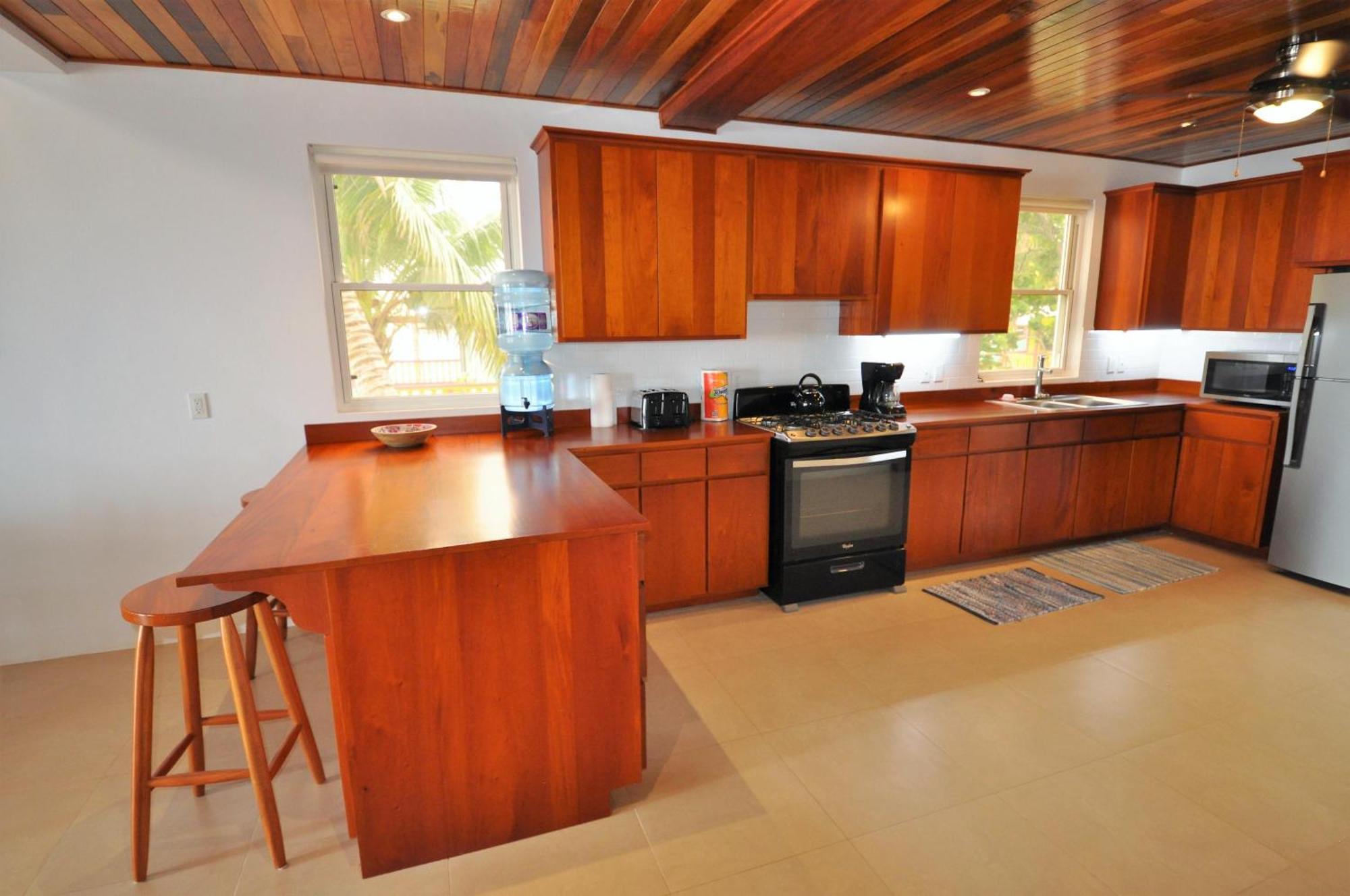 Velento Partial Ocean View Penthouse #7 Villa Caye Caulker Kültér fotó