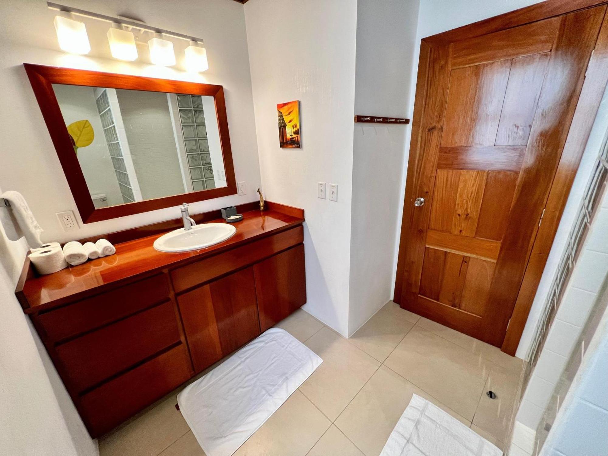 Velento Partial Ocean View Penthouse #7 Villa Caye Caulker Kültér fotó